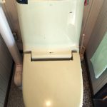 古いシャワートイレ一体型洋風便器